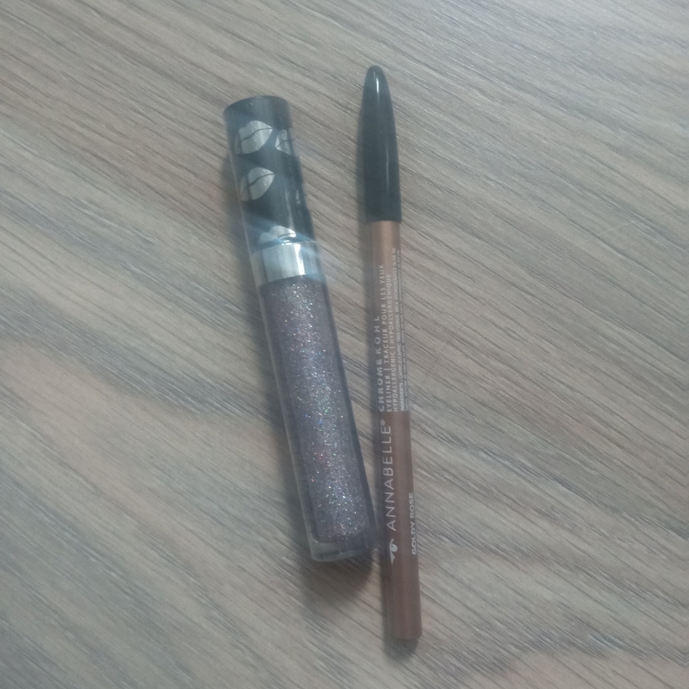Makeup duo (Annabelle)